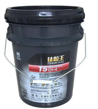 UN Rated 20 Liter Plastic Bucket Containers For Engine Oil With Rieke Spout