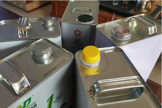 Square 4L F Style Motor Tin Oil Oblong Can With Spout For Engine Oil