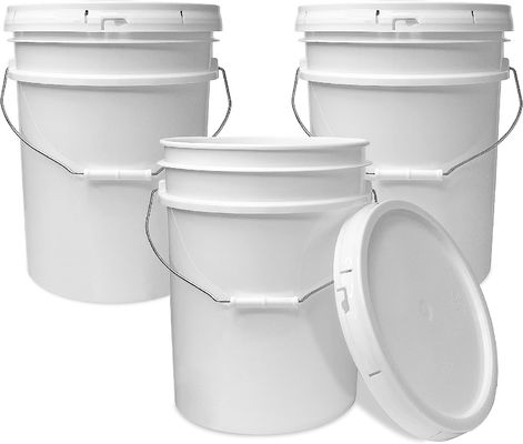 Round White 5 Gallon Bucket With Lid For Animal Feed Storage