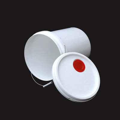 UN Approved 5 Gallon Plastic Lubricant Oil Bucket With Rieke Flex Spout